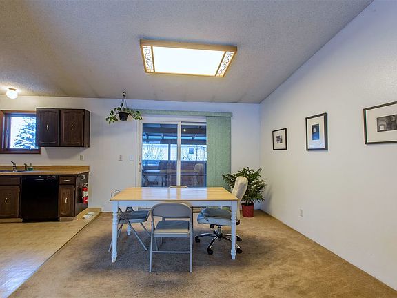 5th image of 128 Pepperdine Dr