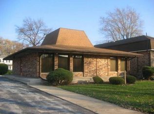 18333 Burnham Ave, Lansing, IL