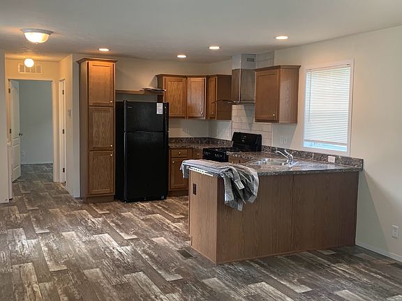 3rd image of 47 Bluebird Hill Dr #19