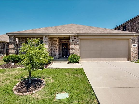 2nd image of 909 Cheyenne Dr