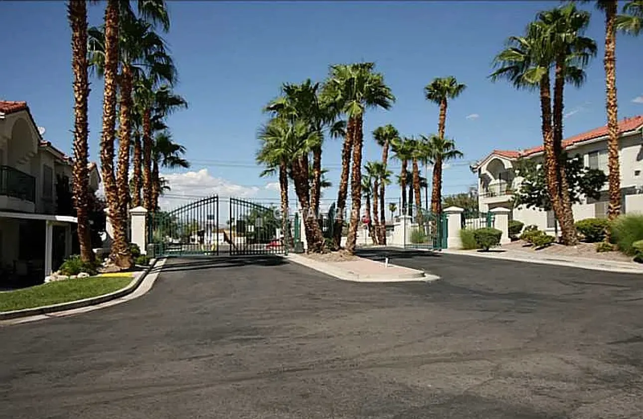 6201 E Lake Mead Blvd — Photo 1
