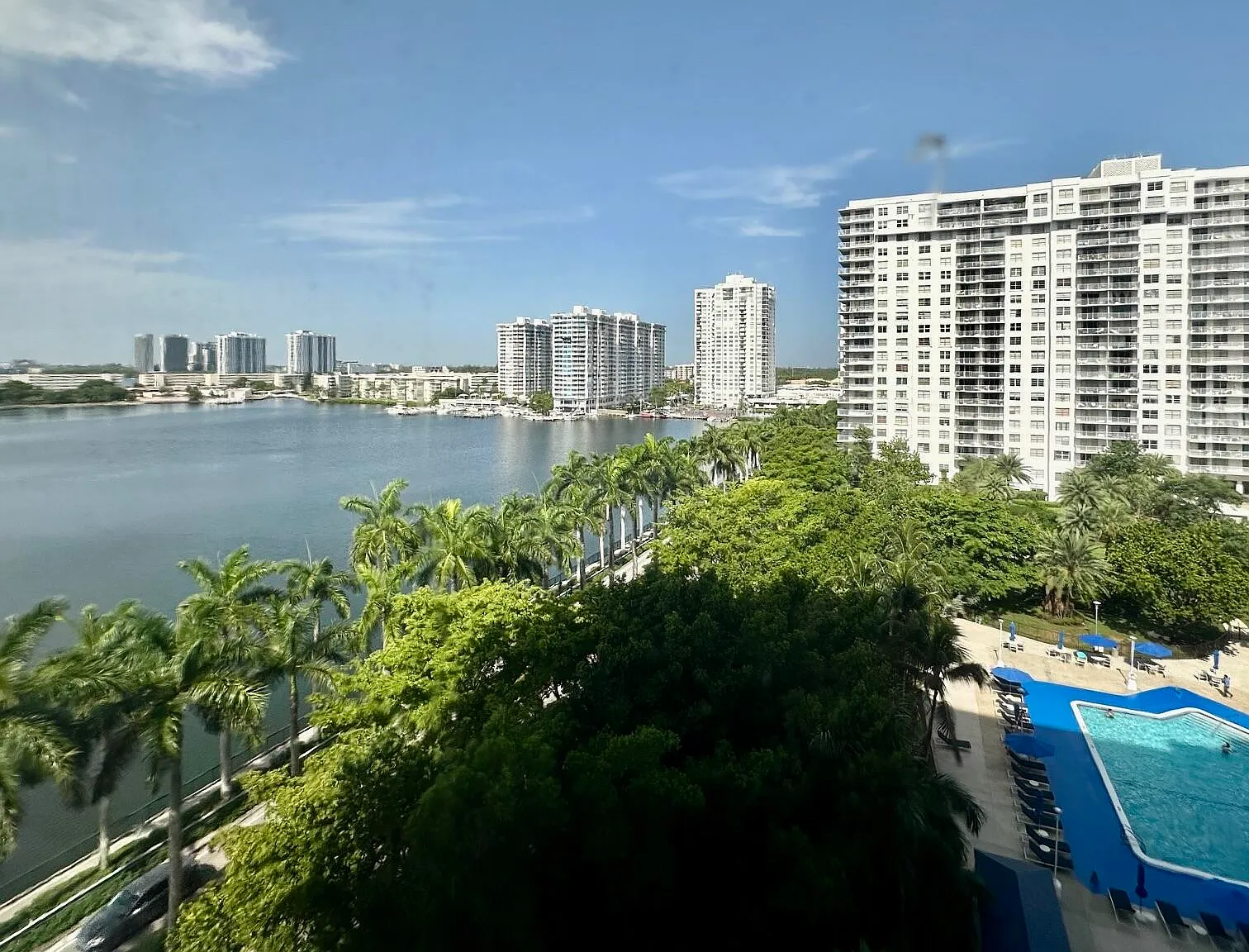 2 bed, 2.0 bath, 1220 sqft, $2,300 — Photo 1