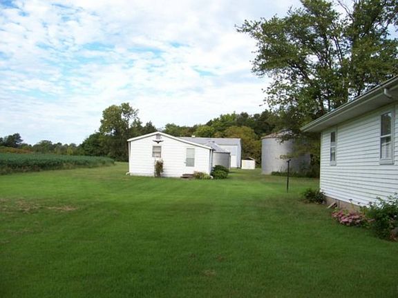 2nd image of 21651 County Road 200 E