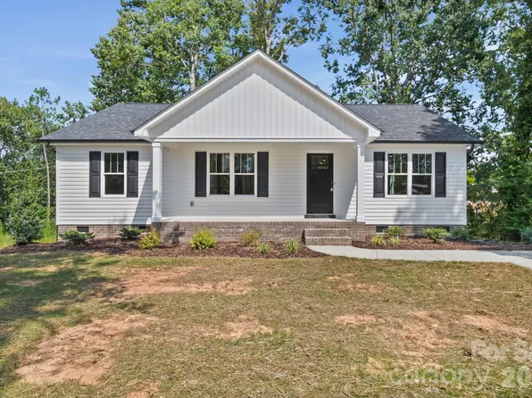 1245 Wendover St, Albemarle, NC 28001