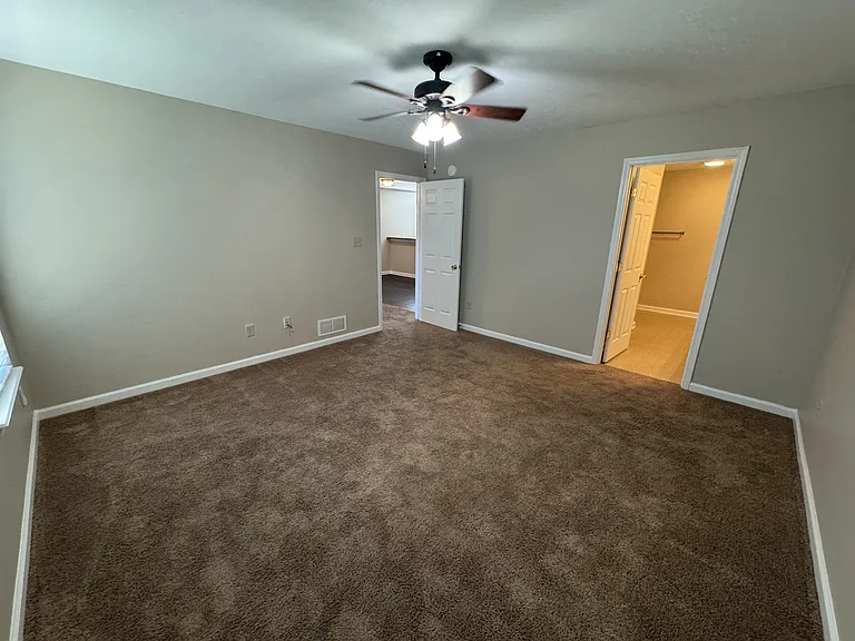 708 Chatham Ct #1 — Photo 18