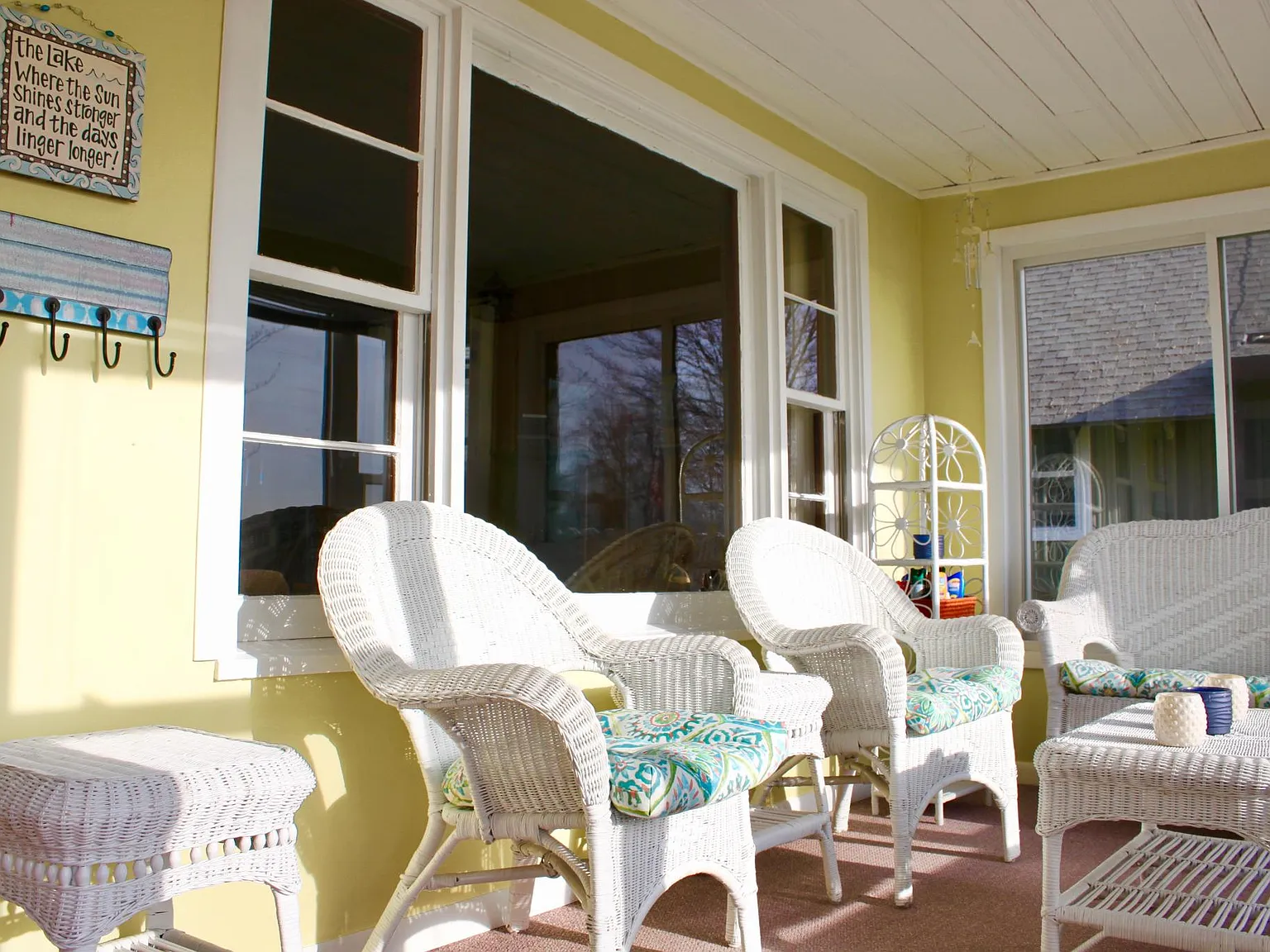 3 bed, 1592 sqft, $2,200 — Photo 3