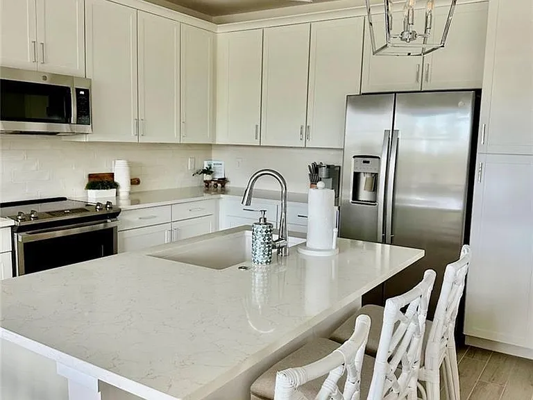 26310 Coco Cay Cir #201 — Photo 5