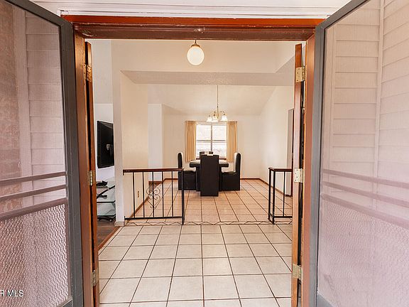 4th image of 4580 Gen Maloney Cir