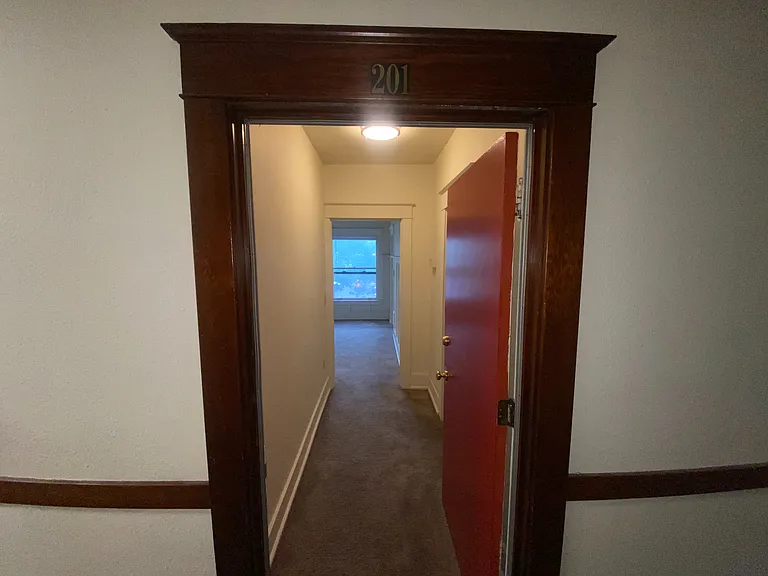 2409 NE Martin Luther Xing #201 — Photo 17