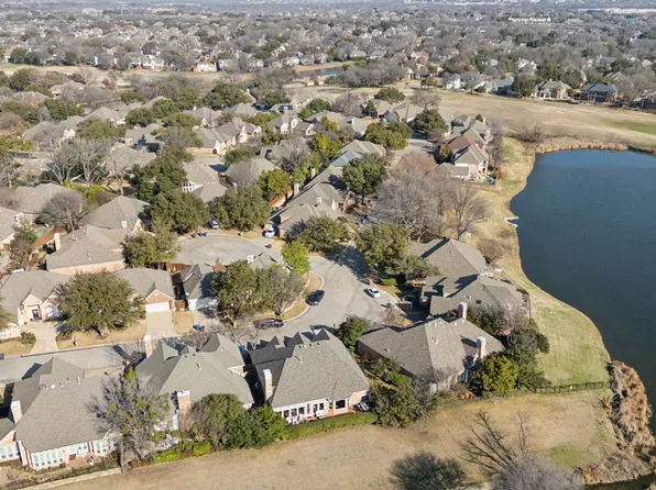 1008 Lake Point Cir, McKinney, TX 75072