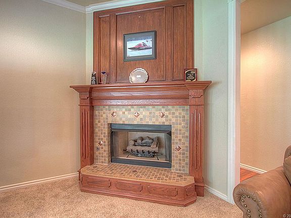 5th image of 4711 W 171st St