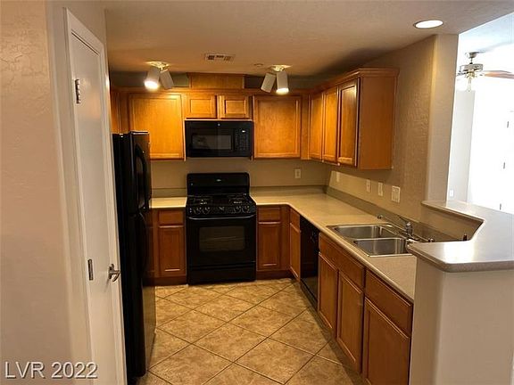2nd image of 4710 Apulia Dr #104-1