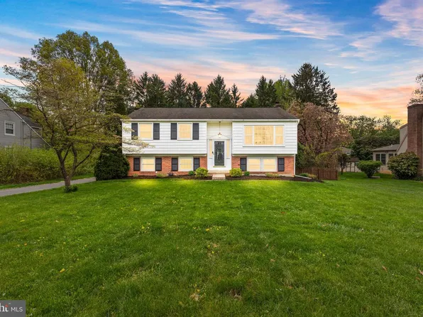 2604 Beechwood Rd, Lancaster, PA 17601