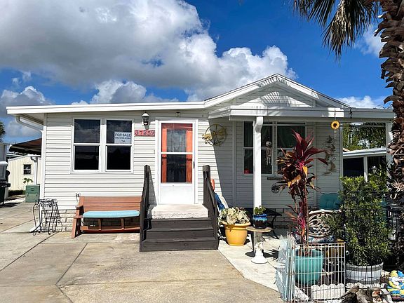3rd image of 37259 James Way #U07