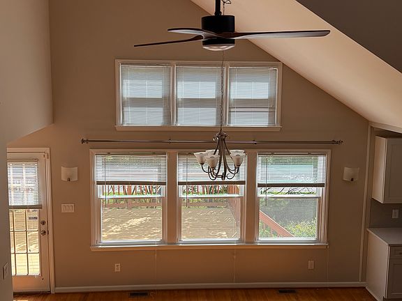 4th image of 301B McGregor Dr #B