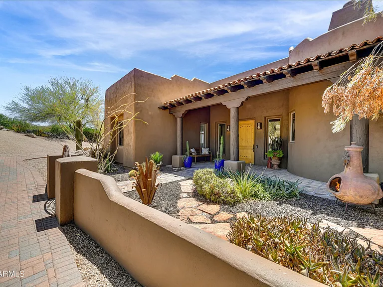 10989 E Taos Dr — Photo 7