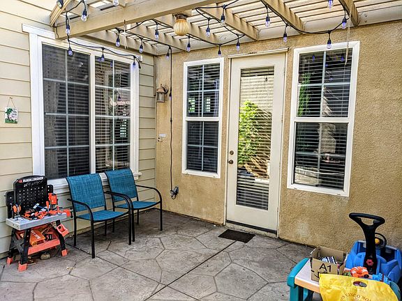 5th image of 16514 Manassas St