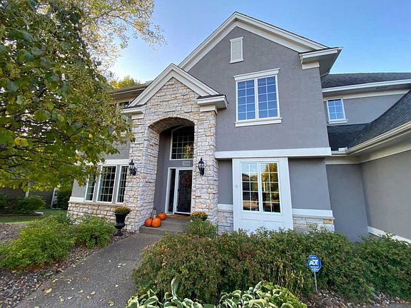 5th image of 3544 Crestmoor Dr
