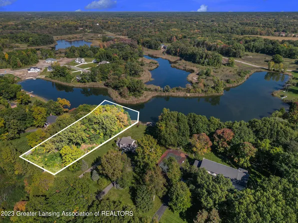 0 Peacock Ln, Haslett, MI 48840