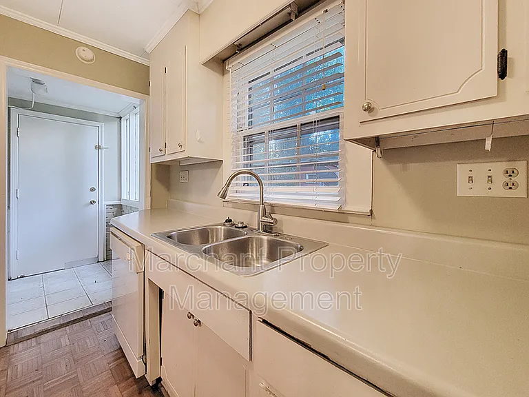 13 Brookview Cir — Photo 9
