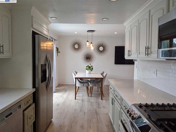 5th image of 7338 Birkdale Dr