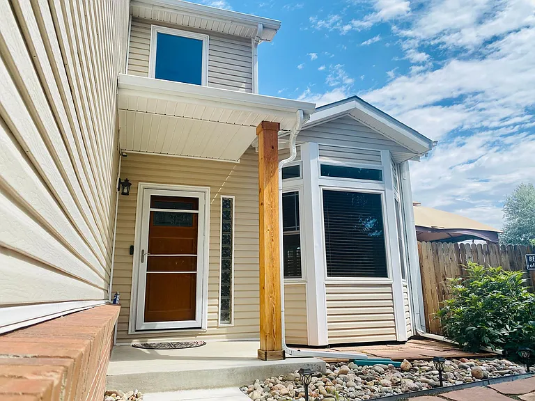 3507 S Rifle St — Photo 2