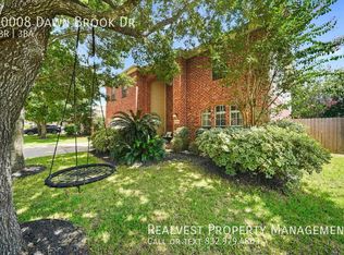 10008 Dawn Brook Dr, Pearland, TX 77584