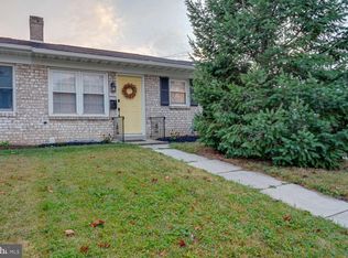 391 Grant Dr, Hanover, PA 17331