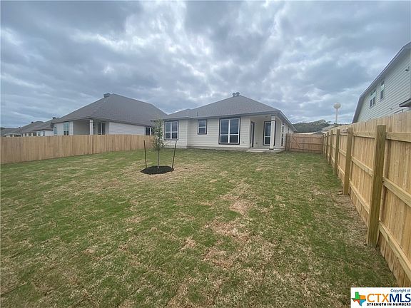 3rd image of 239 Great Hills Dr