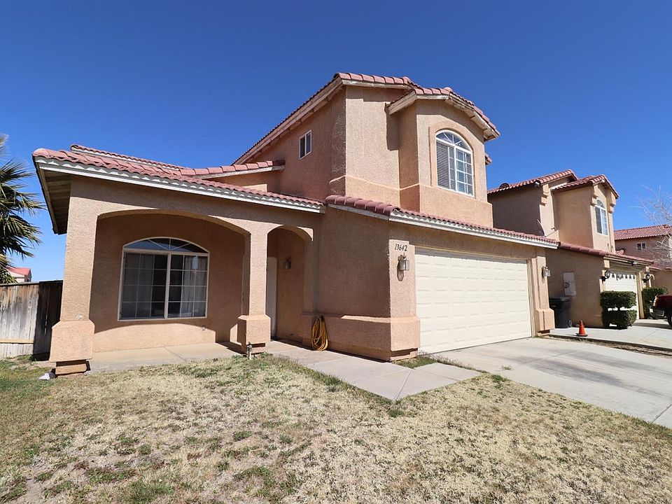 1st image of 13642 Glenhaven Way