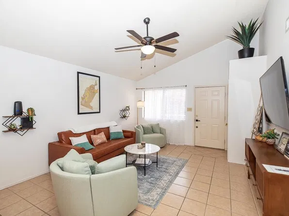 2204 E 27th Ln, Yuma, AZ 85365
