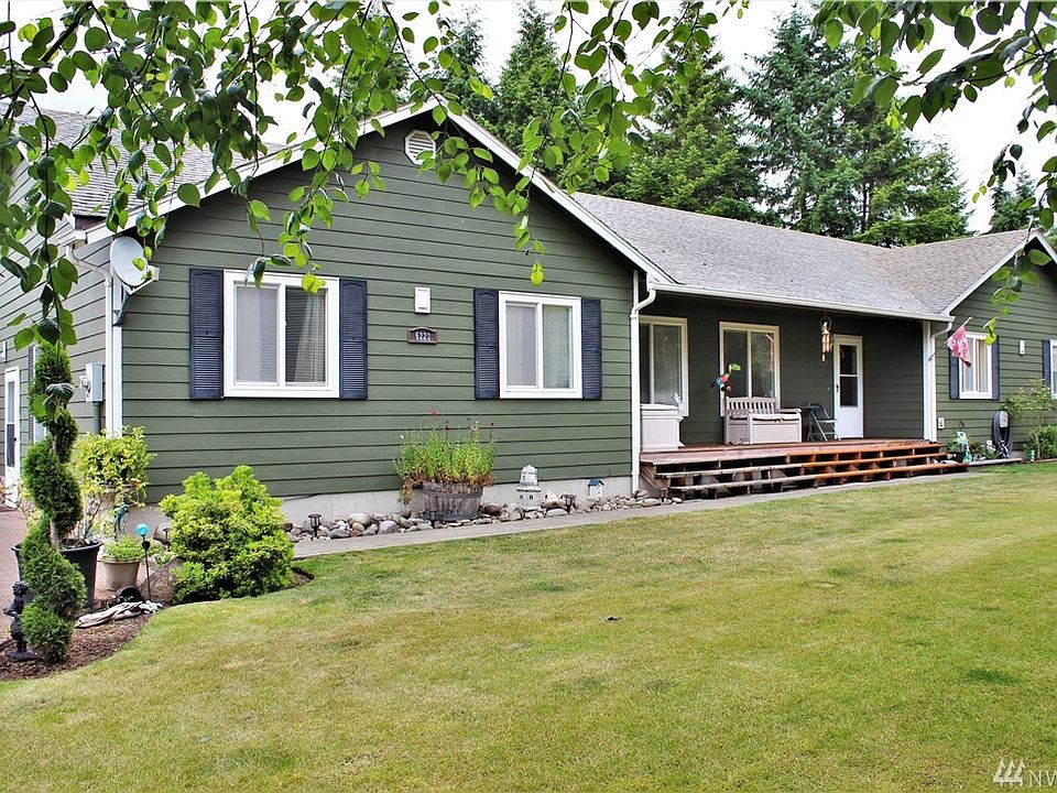 Beautiful Entry to House