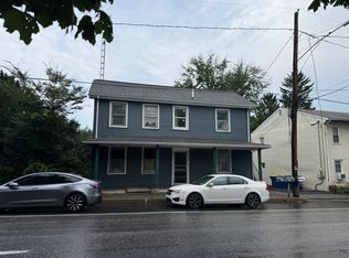 6614 Carlisle Pike APT 2, Mechanicsburg, PA 17050