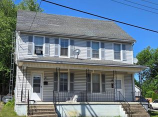 621/623 E Moler Ave, Martinsburg, WV 25404