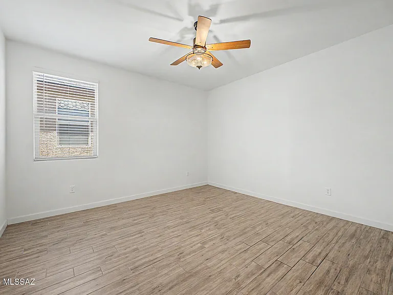 2177 W Desert Topaz Way — Photo 17