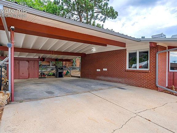 5th image of 604 Orion Dr