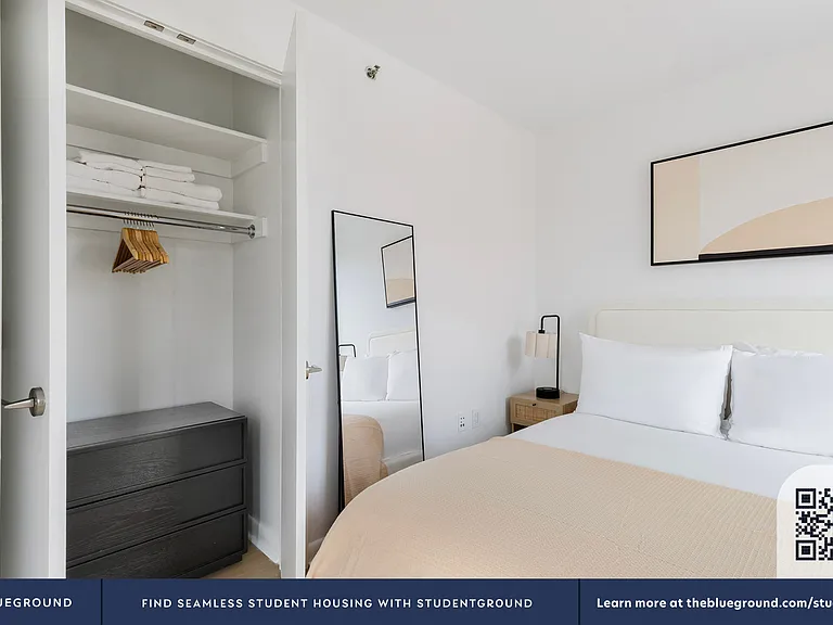 180 W 20th St #14H — Photo 11