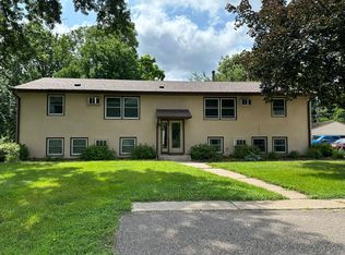 670 4th St, Newport, MN 55055