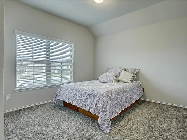 111 Finley St — Photo 12
