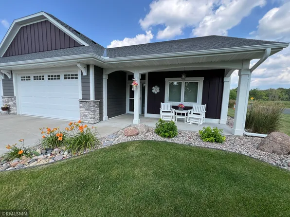 1601 3rd St SE, New Prague, MN 56071