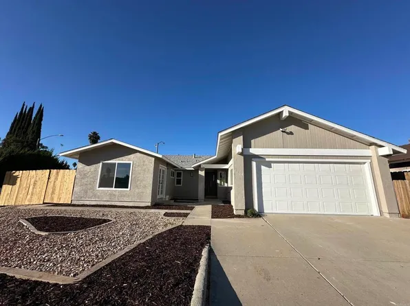 9804 Costa Lago St, Spring Valley, CA 91977