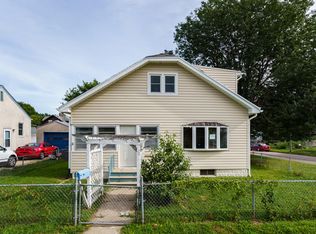 1902 A Ave, Council Bluffs, IA 51501