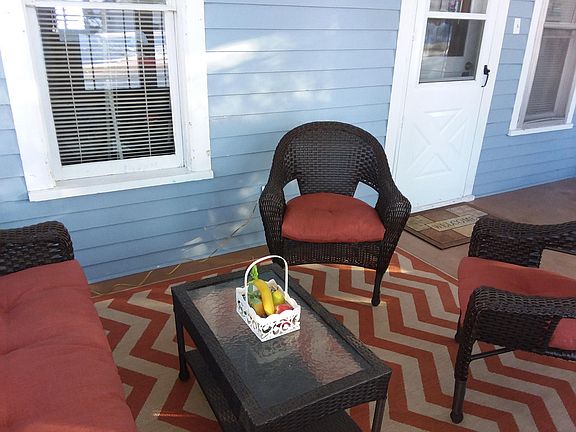 4th image of 1022 2nd Ave