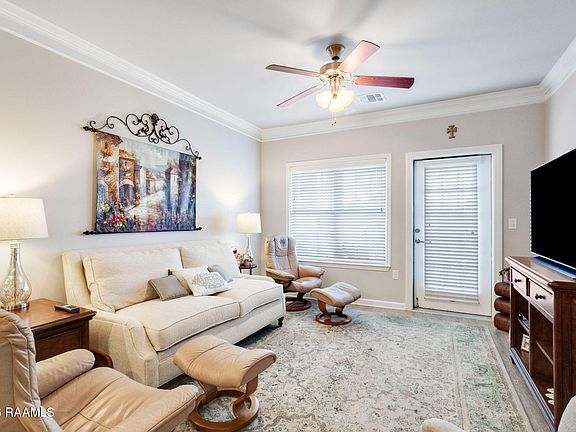 4th image of 1521 Camellia Blvd APT 5409