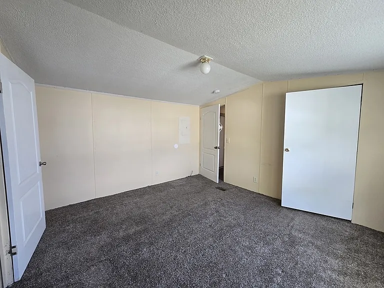 2412 Cattail Cir #45 — Photo 16