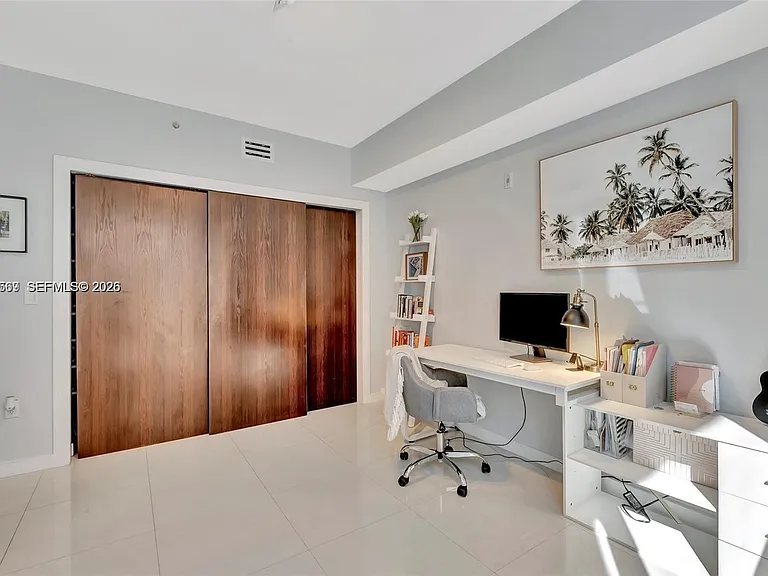 720 NE 62nd St #307 — Photo 13