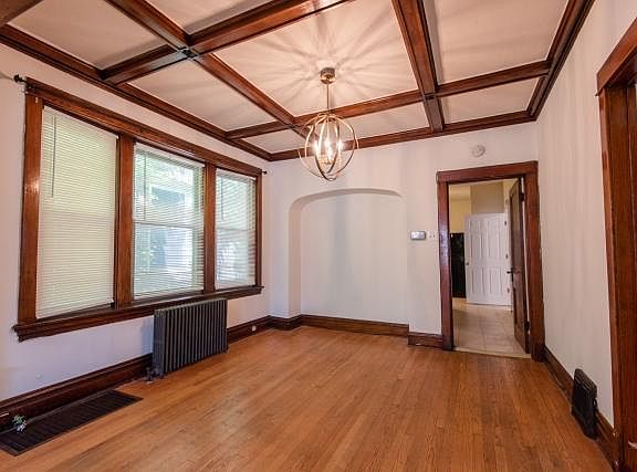 4th image of 2170 W Windsor Ave #1