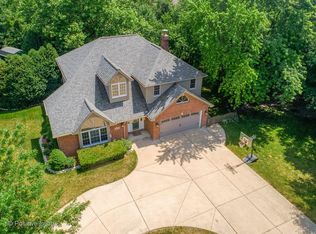 5937 Boundary Rd, Downers Grove, IL 60516