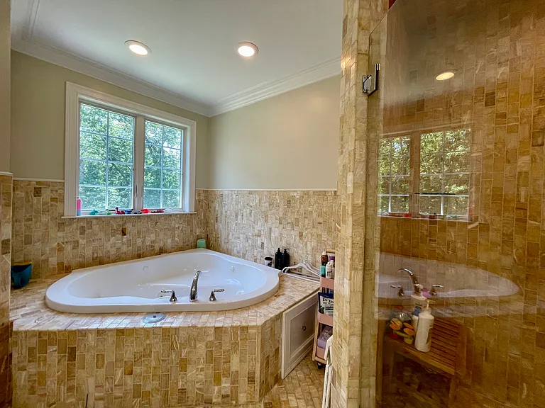 5 Beech Crest Rd — Photo 27