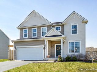 1605 Elysium Dr, Minooka, IL 60447